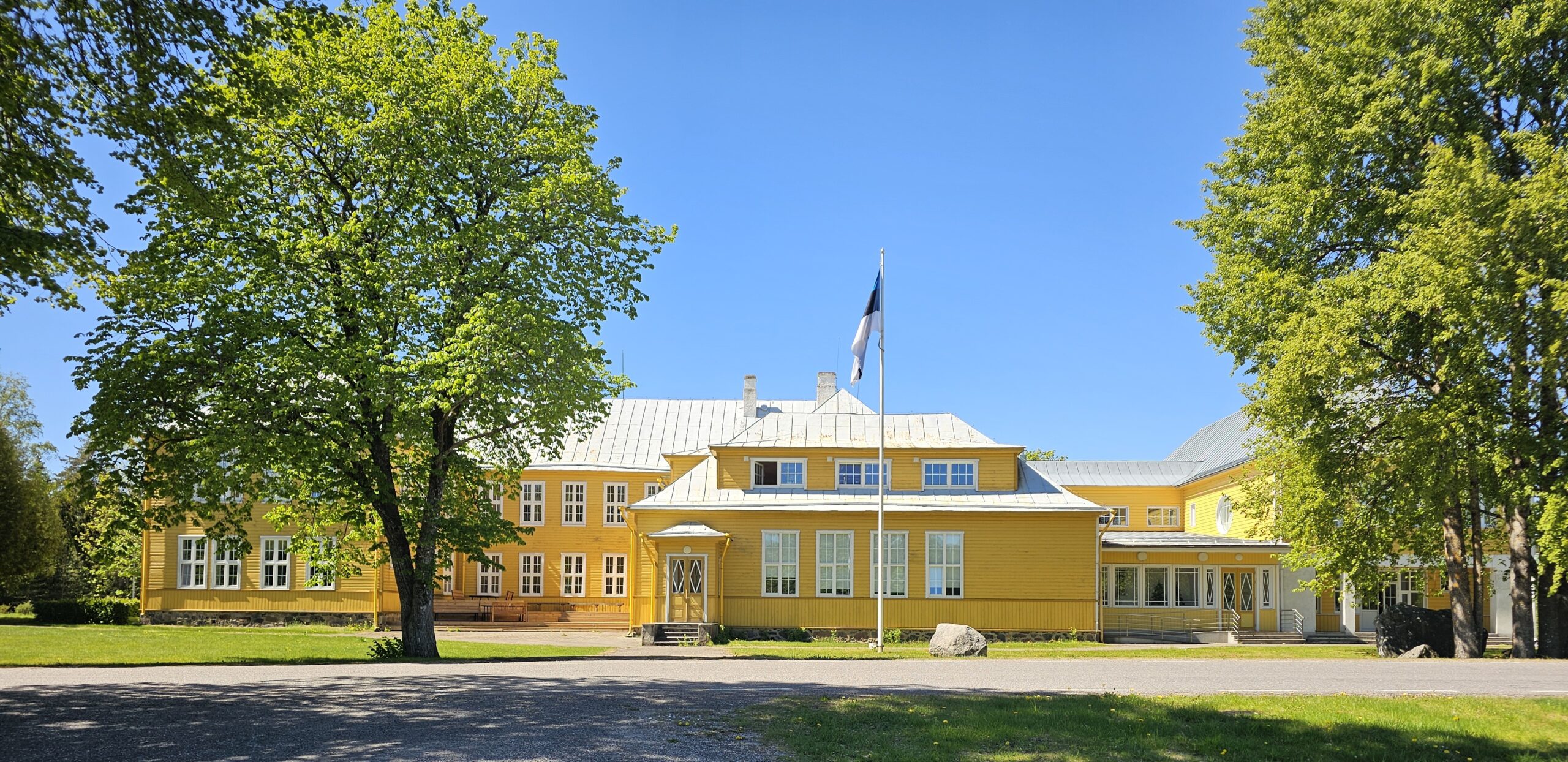 Palade <br/> Põhikool